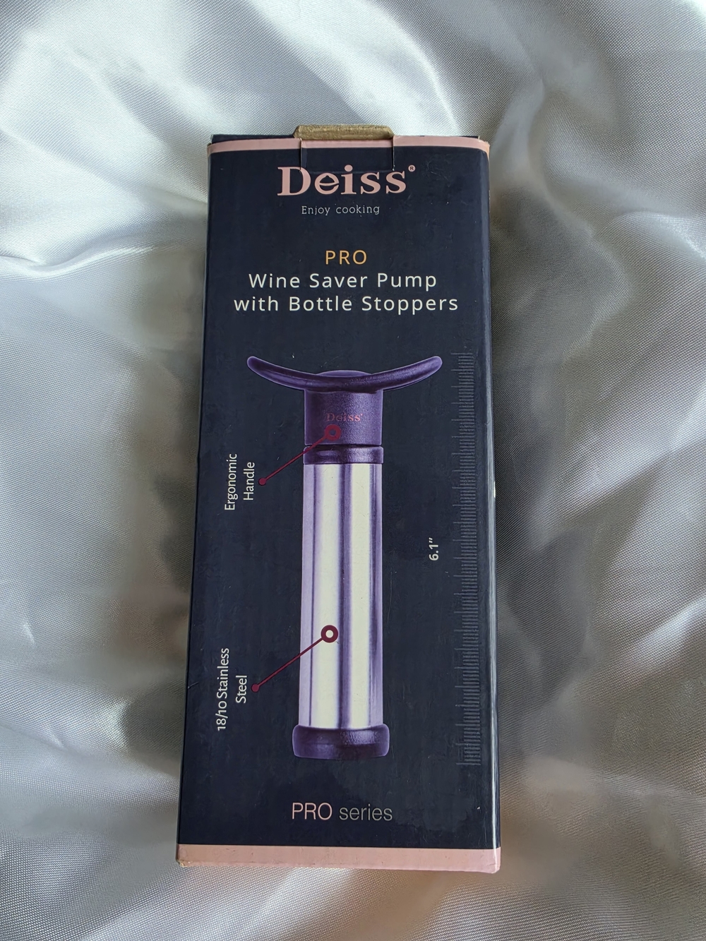 Deiss Pro Wine Saver Pump with Bottle Stoppers - Purple & Silver
